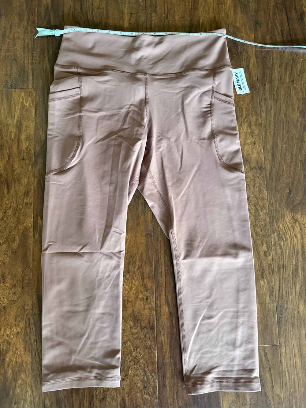 Old Navy Power Soft Cropped With Pockets Warm Taupe Leggings